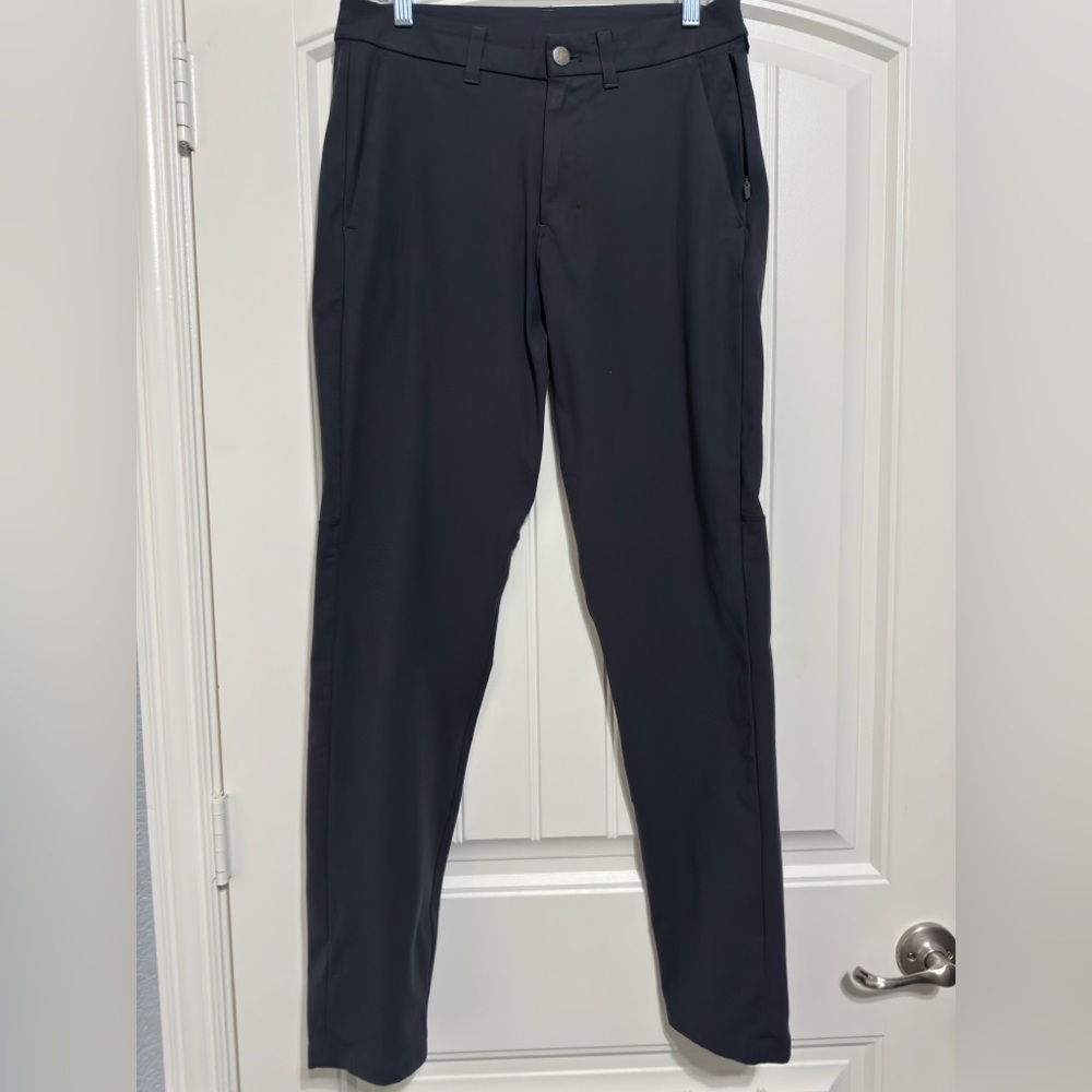 Lululemon Commission Pant Slim Warpstreme 32" in Charcoal